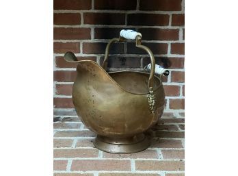 FIGURAL COPPER COAL SCUTTLE