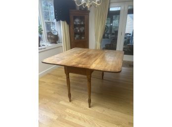 SHERATON MAPLE DROP LEAF TABLE