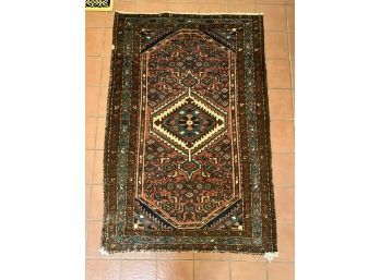 ANTIQUE HANDMADE HAMADAN THROW RUG