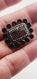 Antique Georgian 14 Kt Gold And Garnet Mourning Brooch 5/123