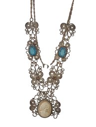 7/8049 Vintage Silvertone Cameo And Glass Filigree Necklace