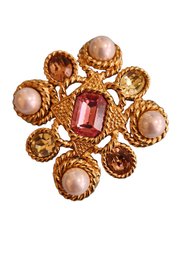 Vintage Signed Ciner Brooch (A4496)