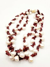 Vintage Estate Cultured Baroque Pearls Garnet Necklace With 14kt Gold Clasp (A2671)