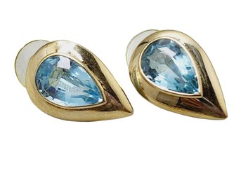 Vintage 14kt Gold Blue Topaz With Teardrop Shaped Earrings (A1645)