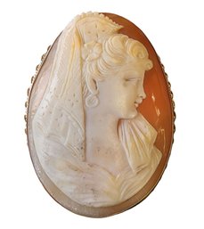 Antique 10kt Gold Wonderfully Carved Contessa Cameo Pendant Brooch (A2933)