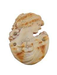 Antique Victorian 14kt Cut Out Shell Cameo Brooch (A5285)