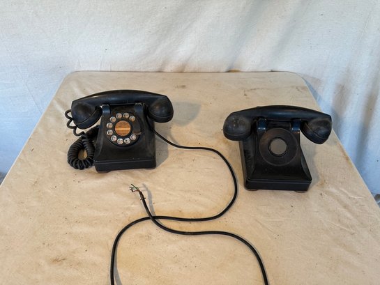 2 Vintage Black  Bell System  Telephones