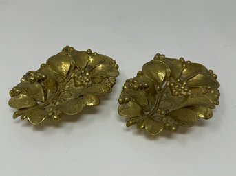 Pair Of Heavy Brass Virginia Metal Crafters Mistletoe Trinket Dishes