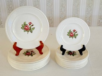 Moss Rose No. T432 Wedgewood Set Of Plates