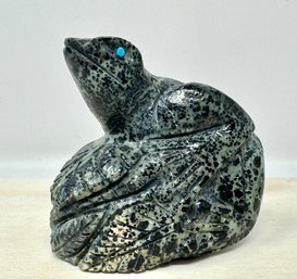 Zuni Frog On A Rock Fetish In Subtle Green And Black Stone, Turquoise Eyes By Frank Nieto (AI)