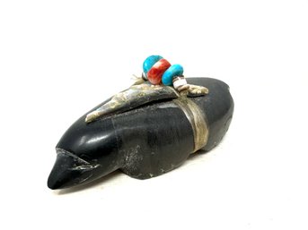 Black Stone Zuni Mole Fetish With Mother Of Pearl Arrow And Mother Of Pearl, Turquoise, Coral Bead Bundle (DD)