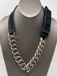 St. John Silver Crystal Curb Link Necklace (J4)