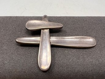 Robert Lee Morris Sterling Silver Brooch (J57)