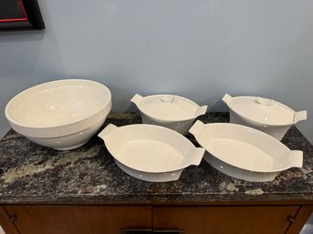 Collection Of Maxwell & Williams Bakeware