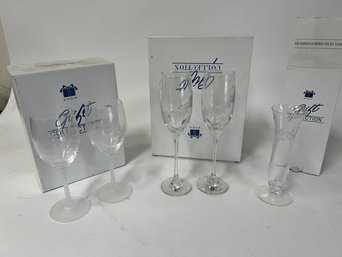 102. Collectible Flutes & Bud Vase By Avon (5)