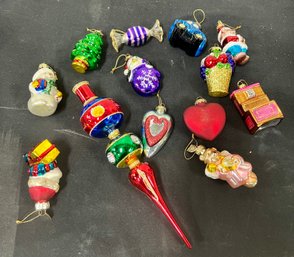 26. Vintage Lot Of Figural Christmas Ornaments (13)