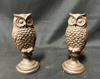 35. Pair Of Cast Iron Owl Bookends