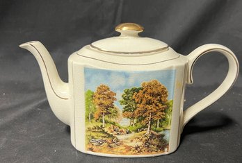 11. Vintange J.C. Van Hunnik Tea Pot