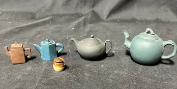 17. Dealers Lot Of Small Stoneware Teapots And Other (5)