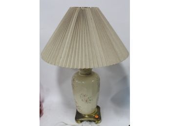 4. Decorator Porcelain Lamp