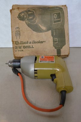 Vintage Black & Decker 3/8' Power Drill