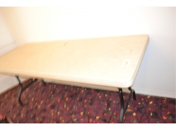 Plastic Top Folding Table