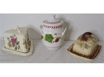 Cake Holders And Cookie Jar