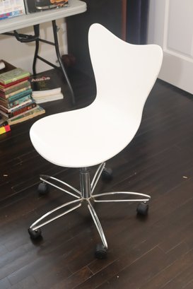 Rolling Desk Chair (L-40)