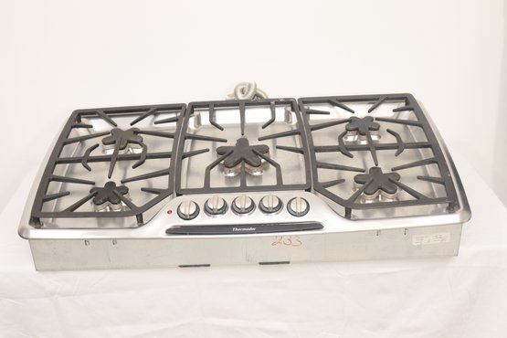 Thermador Stainless Steel 36'' Gas Cooktop SGSX365CS