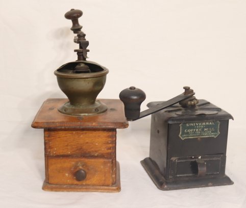 Antique Coffee Grinders (A-20)