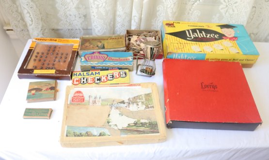 Vintage Board Game Lot (A-72)