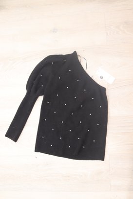 New W/ Tags  Design History 1 Shoulder Knit Top