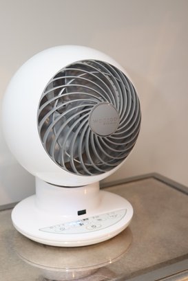 IRIS USA WOOZOO Fan Oscillating Fan,  Globe Fan, Fan For Bedroom, (M-13)