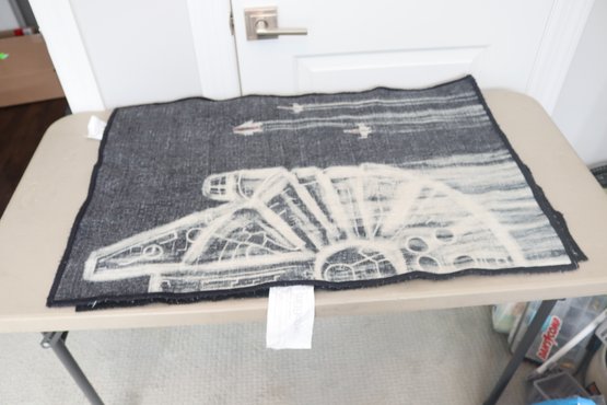 RUGGABLE Star Wars Washable Rug - Stain & Water Resistant Area Rug 2'x3'
