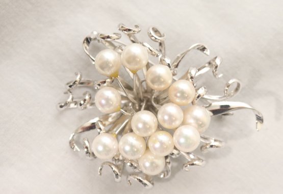 Vintage Silver Brooch With Pearls