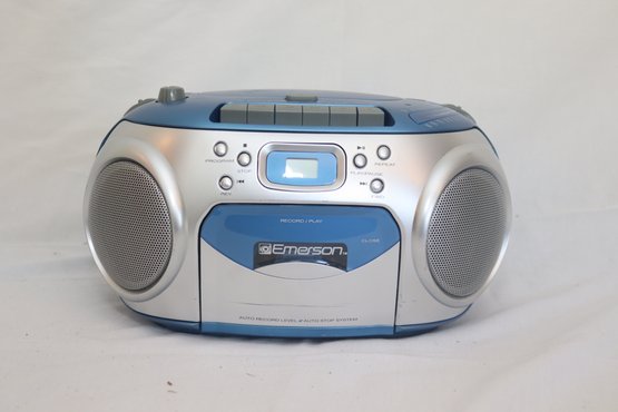 EMERSON - PD6548BL - Portable CD Boombox With AM/FM And Cassette (A-3)