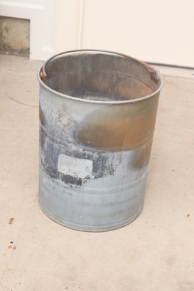 Big Metal Can.  Great To Store Yard Garden Tools And More!  (G-88)