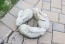 3 Rabbits In A Ring