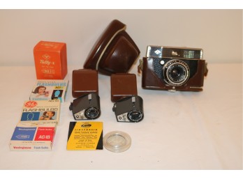 Vintage Agfa Silette SL SLR 35mm Camera With Leather Case Germany W/ Extras