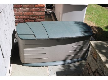 Rubbermaid Deck Box - Excellent Condition.