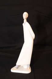 Lladro Doctor Glazed Porcelain Figurine  #4602 Retired (R-71)