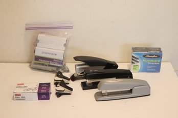 Stapler Lot  (E-79)