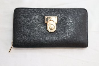 Michael Kors Black Pebbled Leather Wallet (A-51)