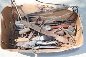 Vintage Box Of Tools!(G-43)