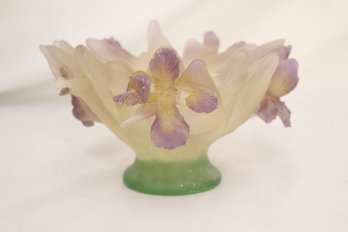 Art Nouveau / Daum Style Iris Bowl On Footed Base. (A-94)