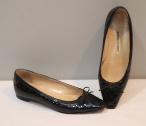 Manolo Blanik Black Patent Leather Ballet Flats Size 37 1/2. (J-78)