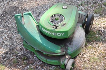 Vintage Lawn Boy Mag 19 Parts Lawn Mower (G-63)