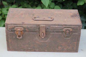 Vintage Metal Tool Box (G-71)