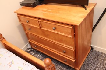 Oak Design Wooden Bedroom Dresser  (J-93)