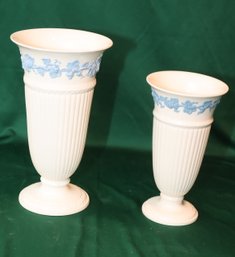 Pair Of Wedgwood Of Etruria & Barlaston Vases (O-85)